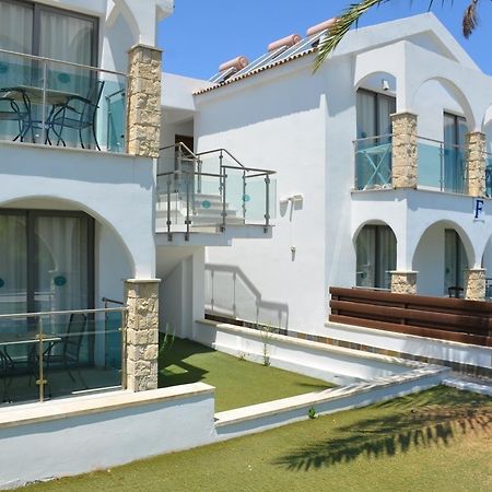 Latchi Escape Hotel And Suites Polis Dış mekan fotoğraf