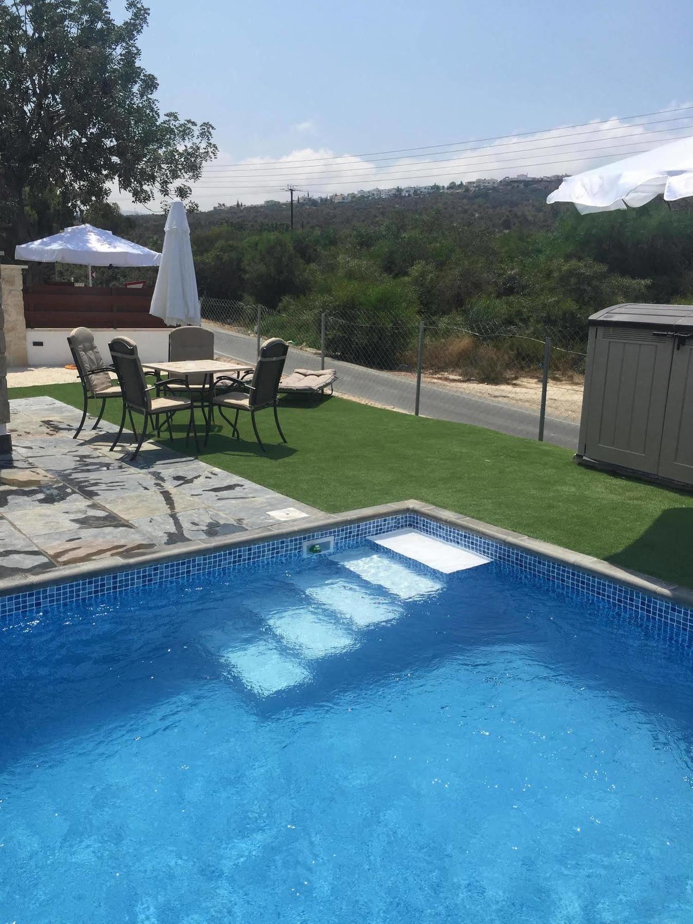 Latchi Escape Hotel And Suites Polis Dış mekan fotoğraf